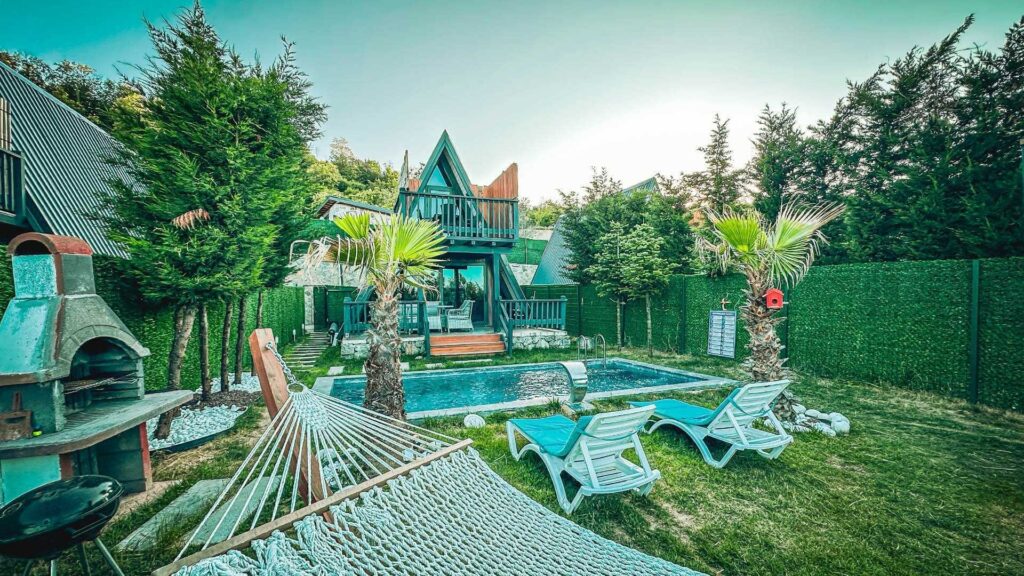 Balayı İçin Sapanca Bungalovu Mantıklı mı